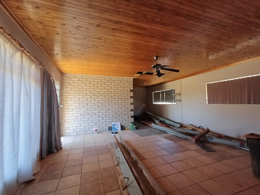 3 Bedroom Property for Sale in Meiringspark North West